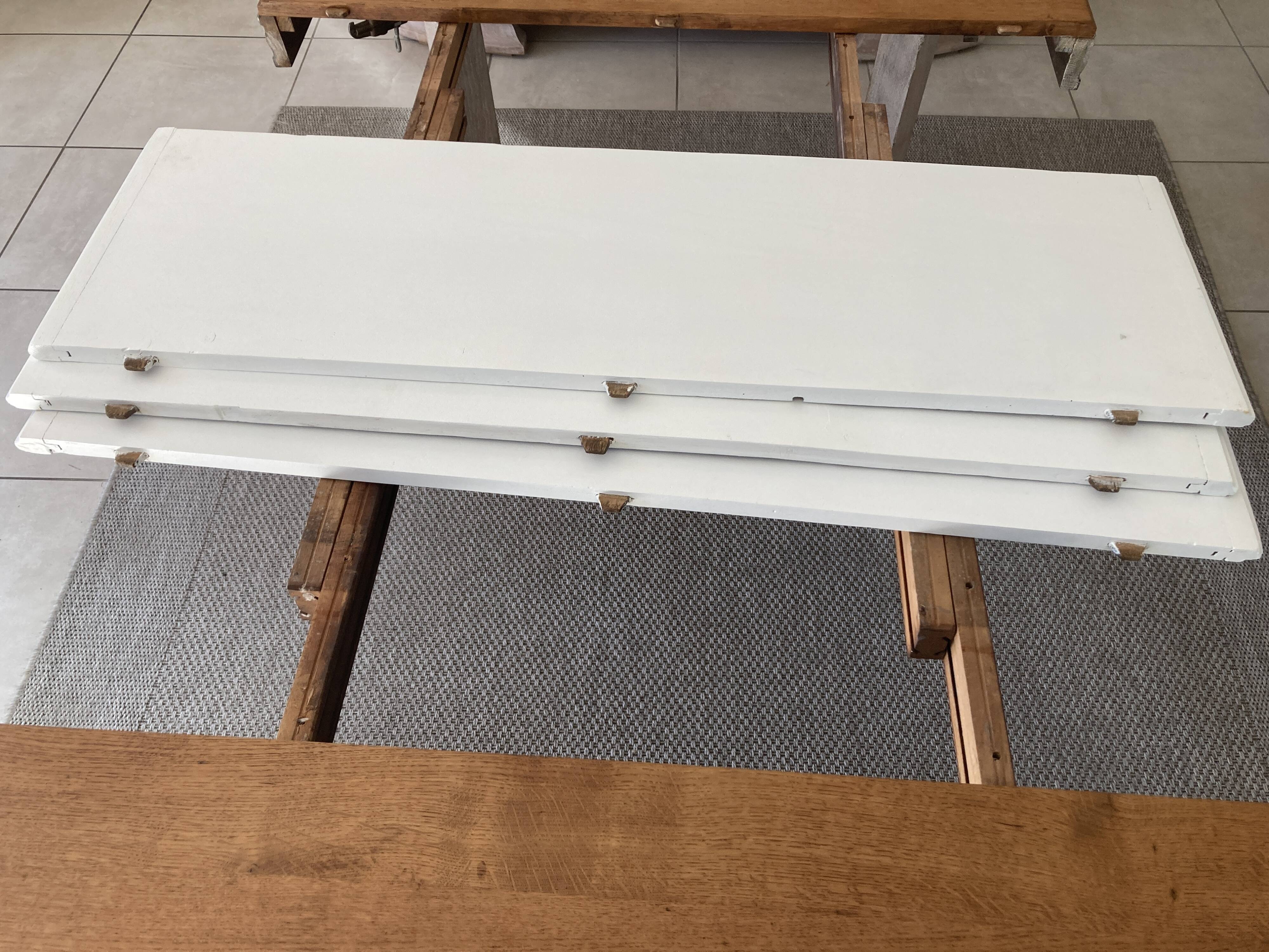 Refurbished extendable oak table