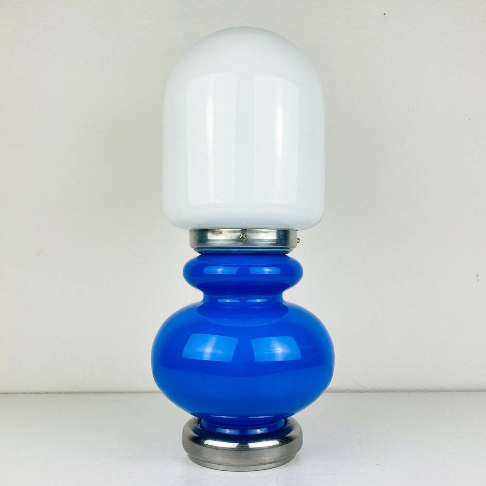 Mid-century modern Italian table lamp, Italy, 1980s.