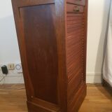 Furniture with sliding drawer