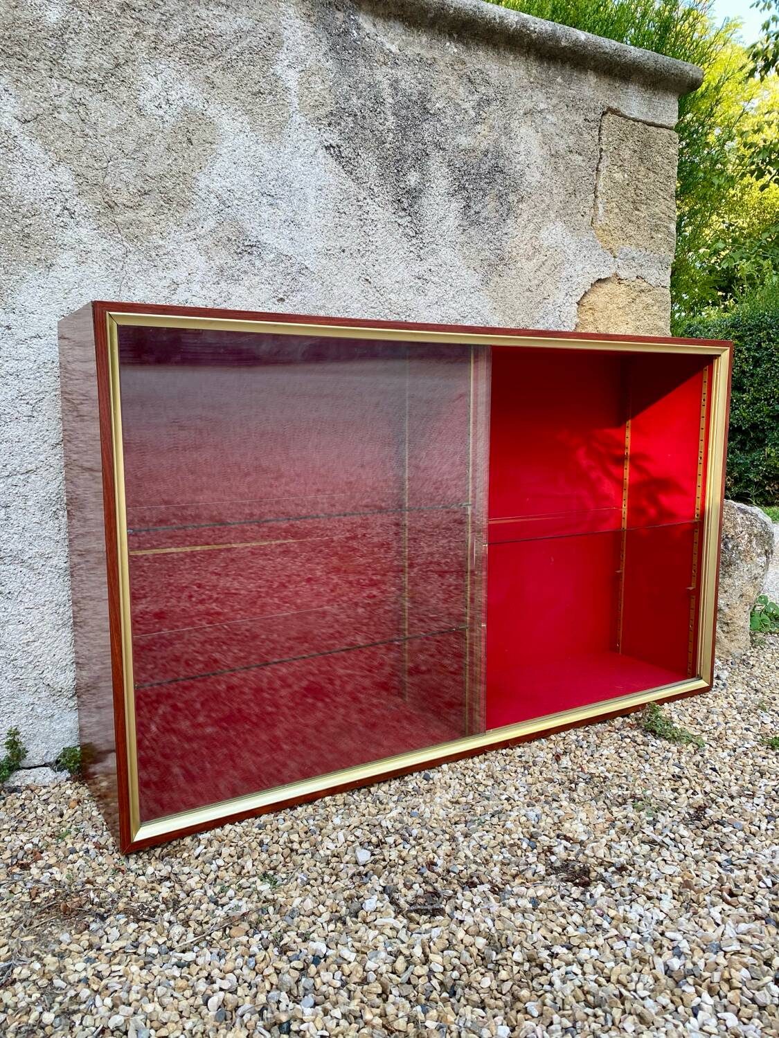 Large vintage 70s display case