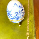 Porcelain egg