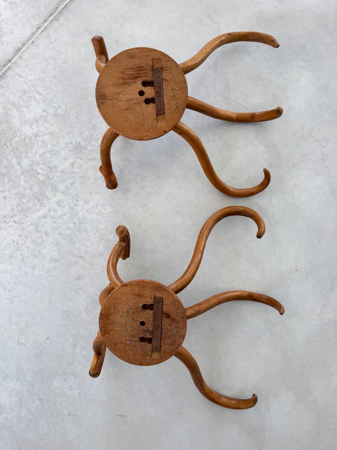 Pair of curved wooden coat racks or hooks from the 1900s