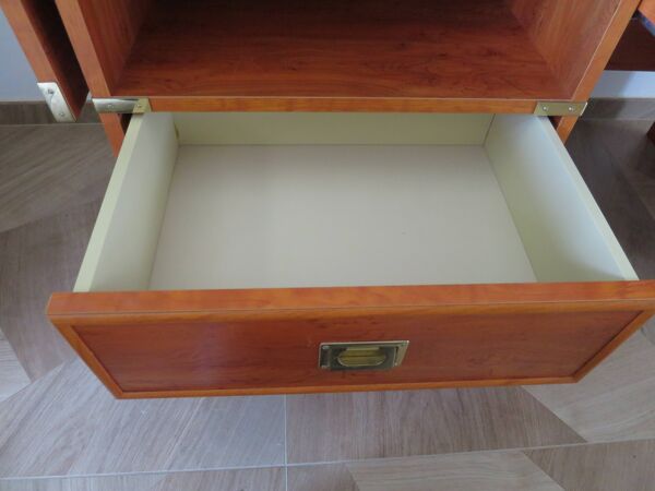 Elégant bureau Gautier fonctionnel-Large plateau à rabats-2 tiroirs-Tablette coulissante-années 90