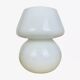 Lampe champignon opaline blanche vintage