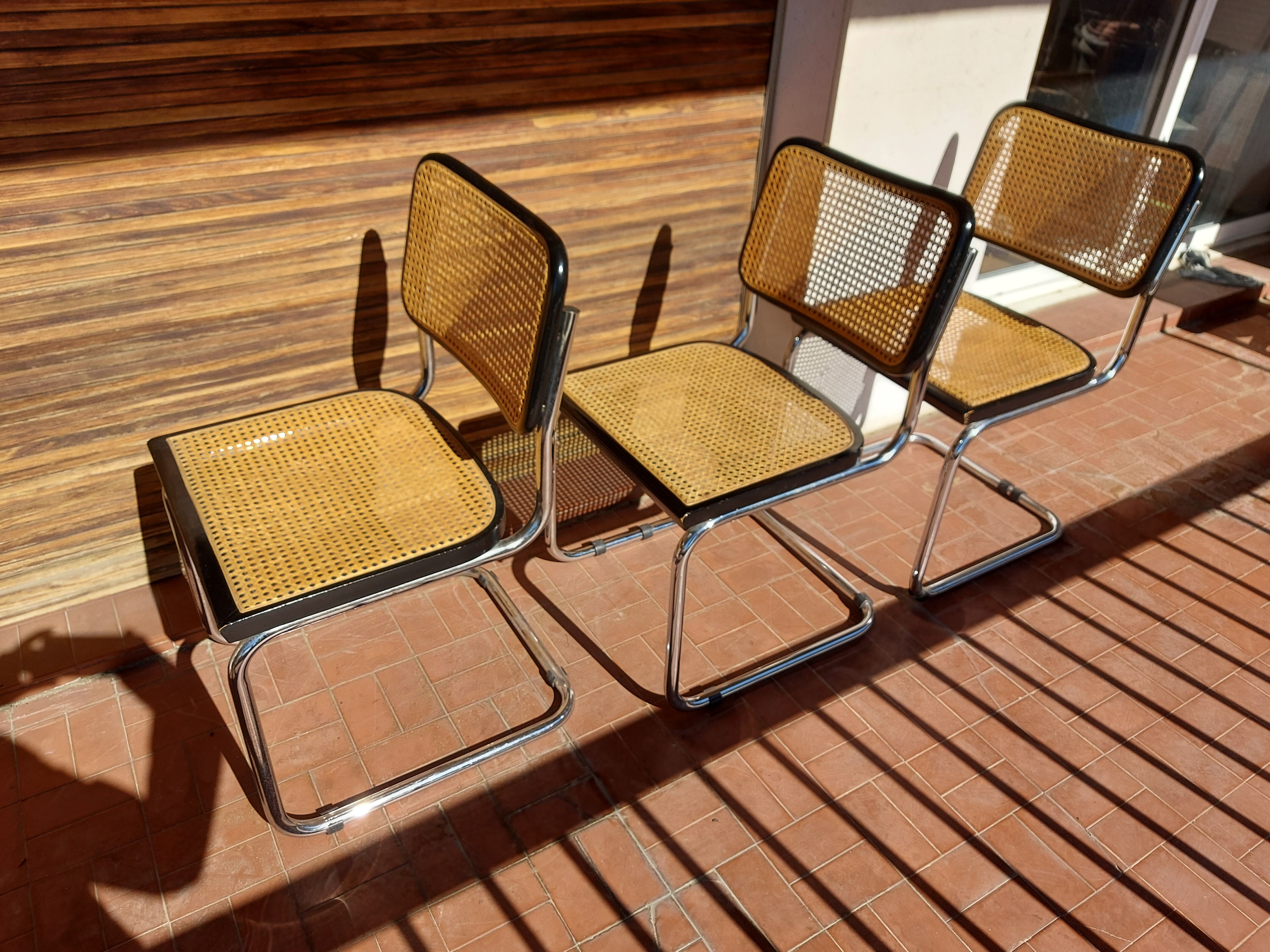 3 chairs Marcel Breuer B32