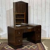 Art Deco English hairdresser in walnut from the 1930s.