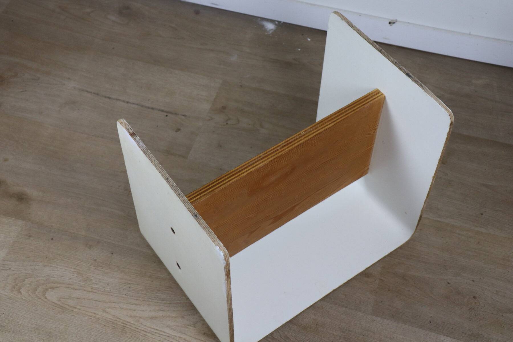 Bedside table Pierre Guariche edition Negroni circa 1970