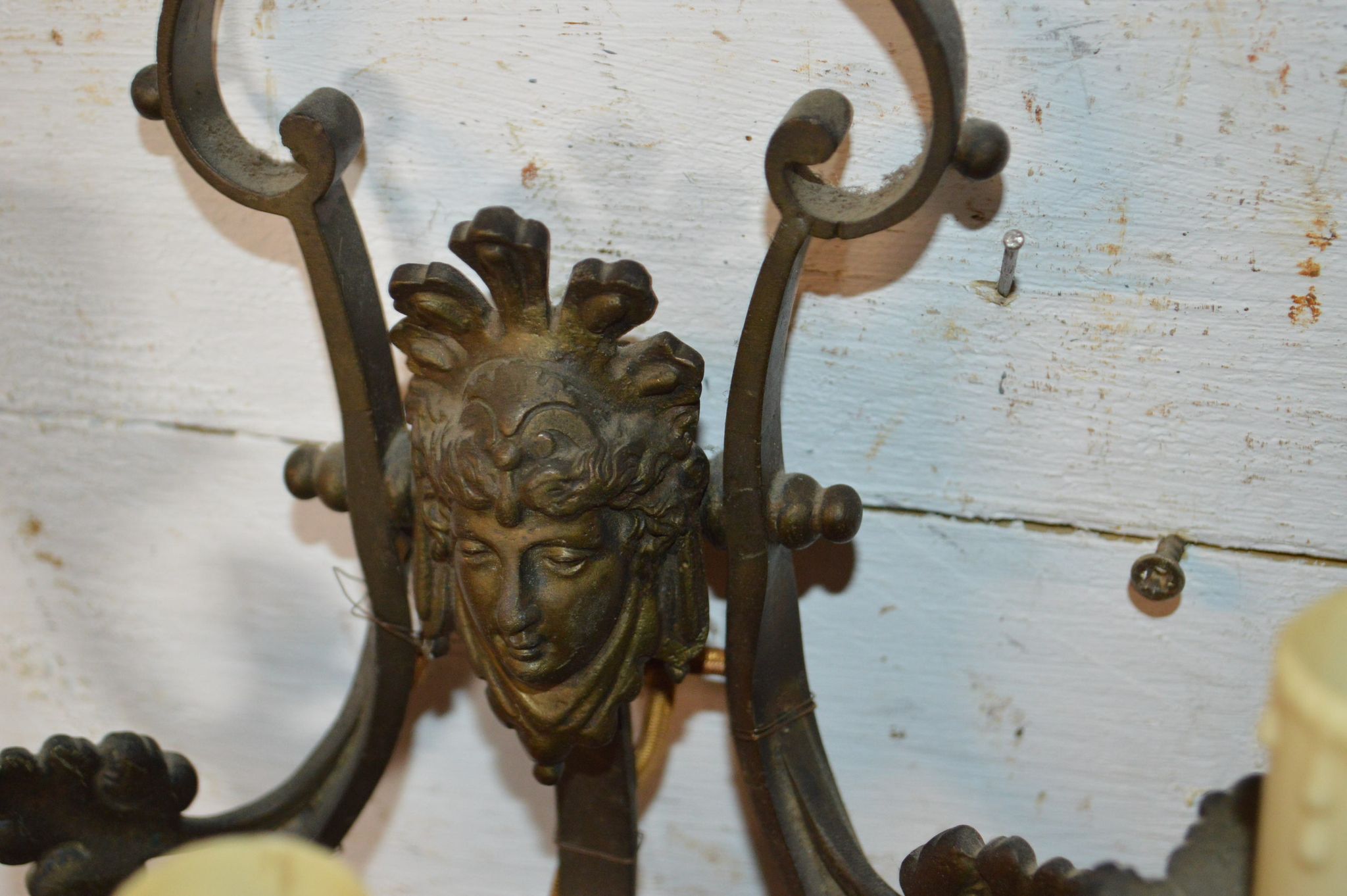 Paire d'appliques style empire en bronze