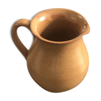 Small brown pitcher