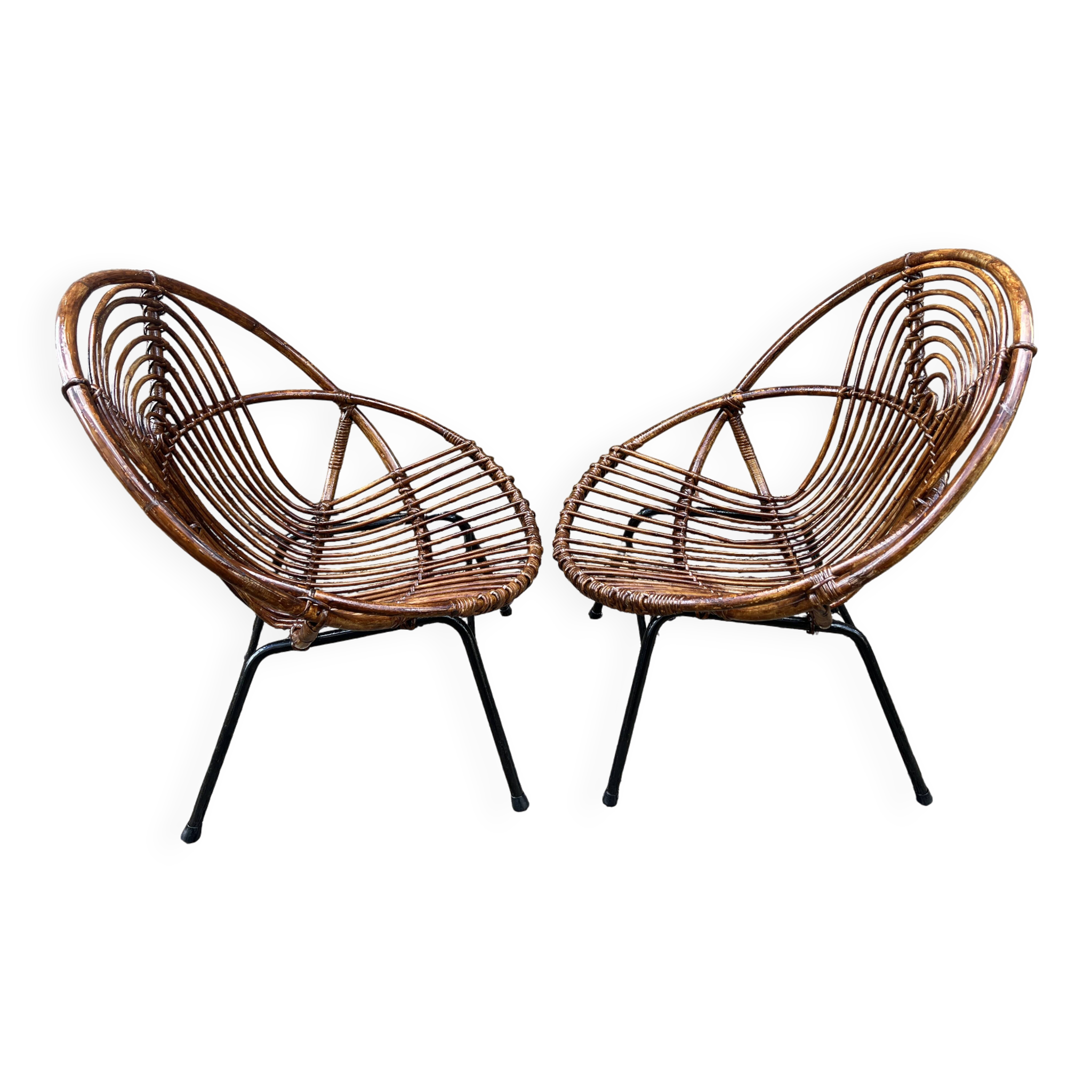 Paire de fauteuils en rotin, pieds métal CIRCA 1950