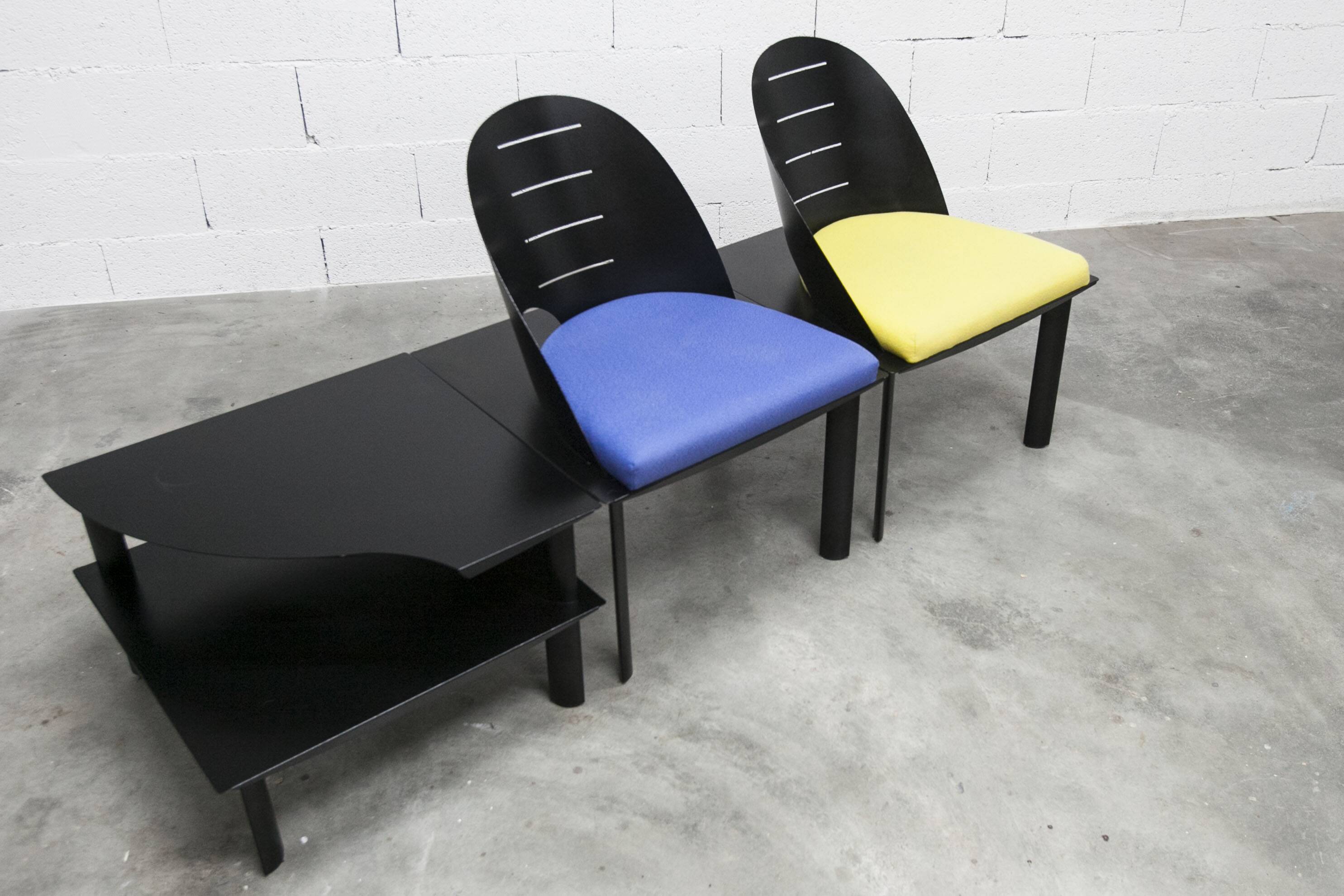 Ensemble 2 fauteuils + table basse design patrice bonneau genexco 1980