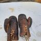Pair of leather boxing gloves years 40