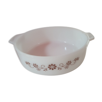 Arcopal dish with round flowers with handle
