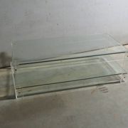 Table basse en acrylique et verre