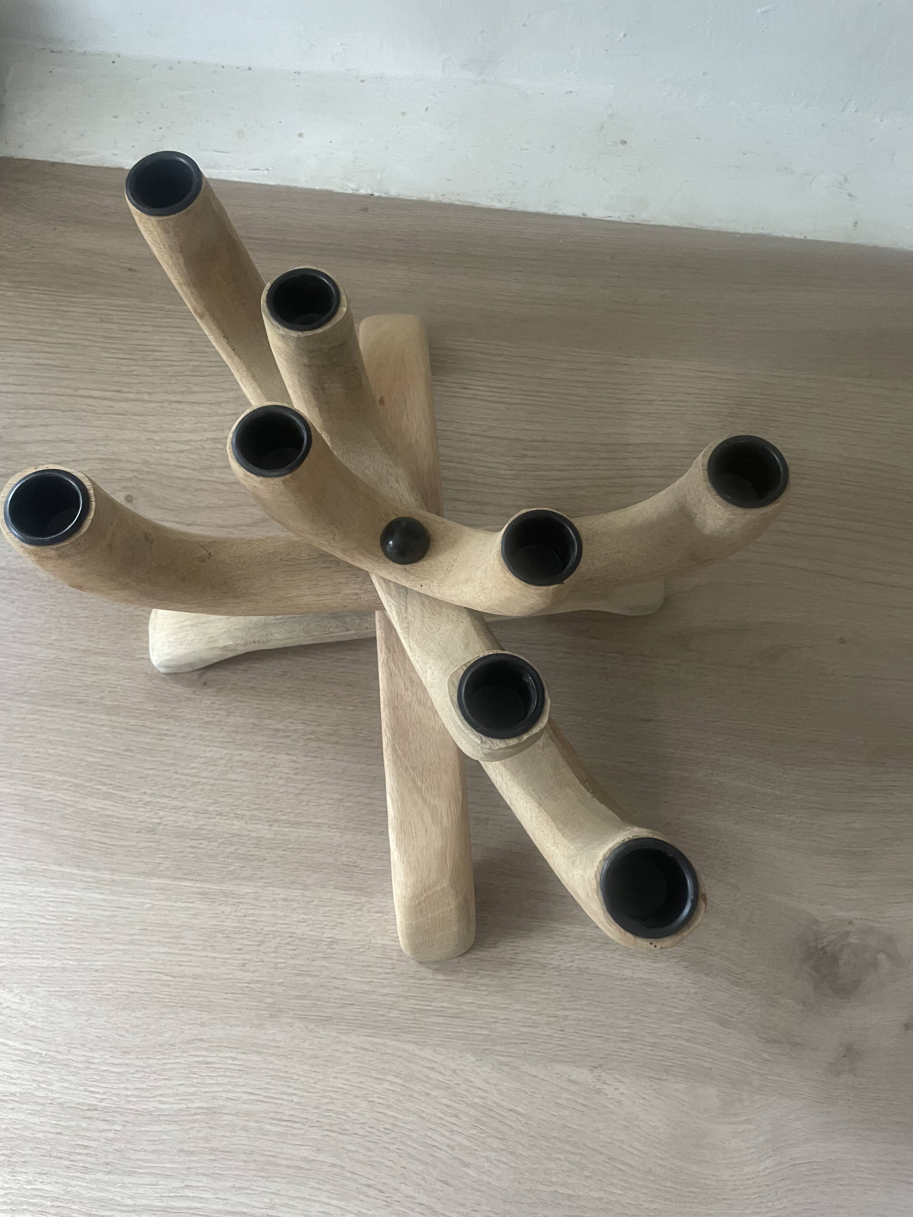 Scandinavian wooden chandelier with 8 branches