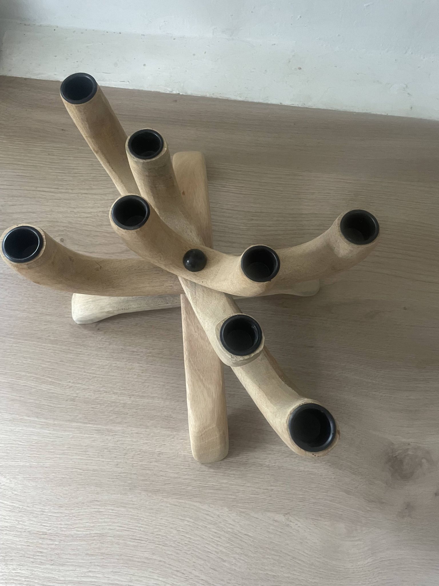 Chandelier scandinave en bois à 8 branches