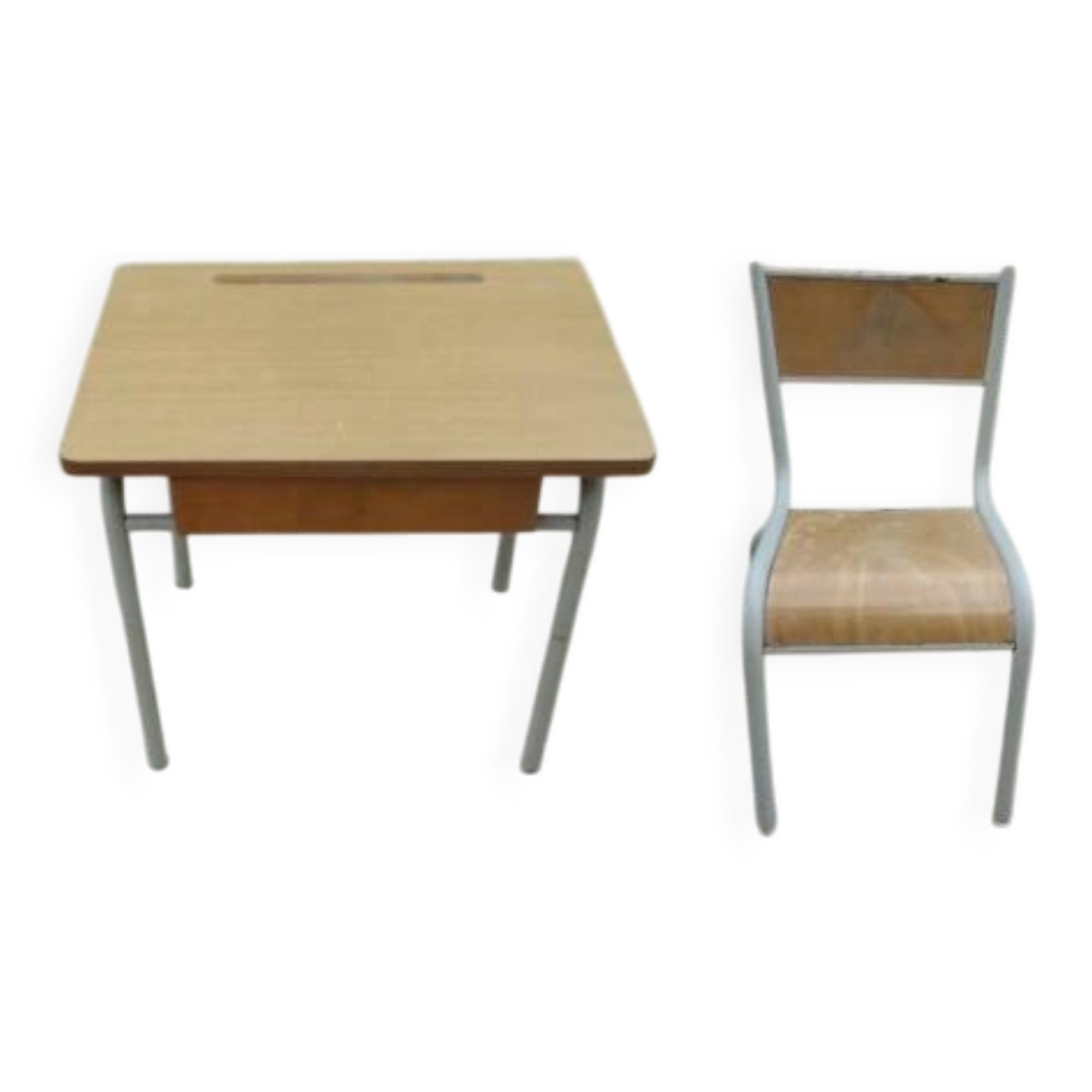1970s school desk with its small chair.
