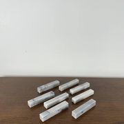 Lot de 8 portes-couteaux en marbre blanc
