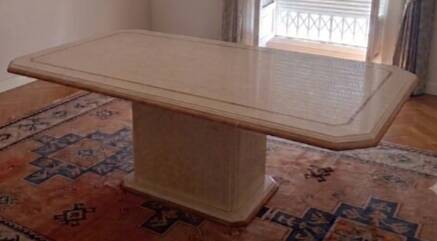 Table de salle à manger