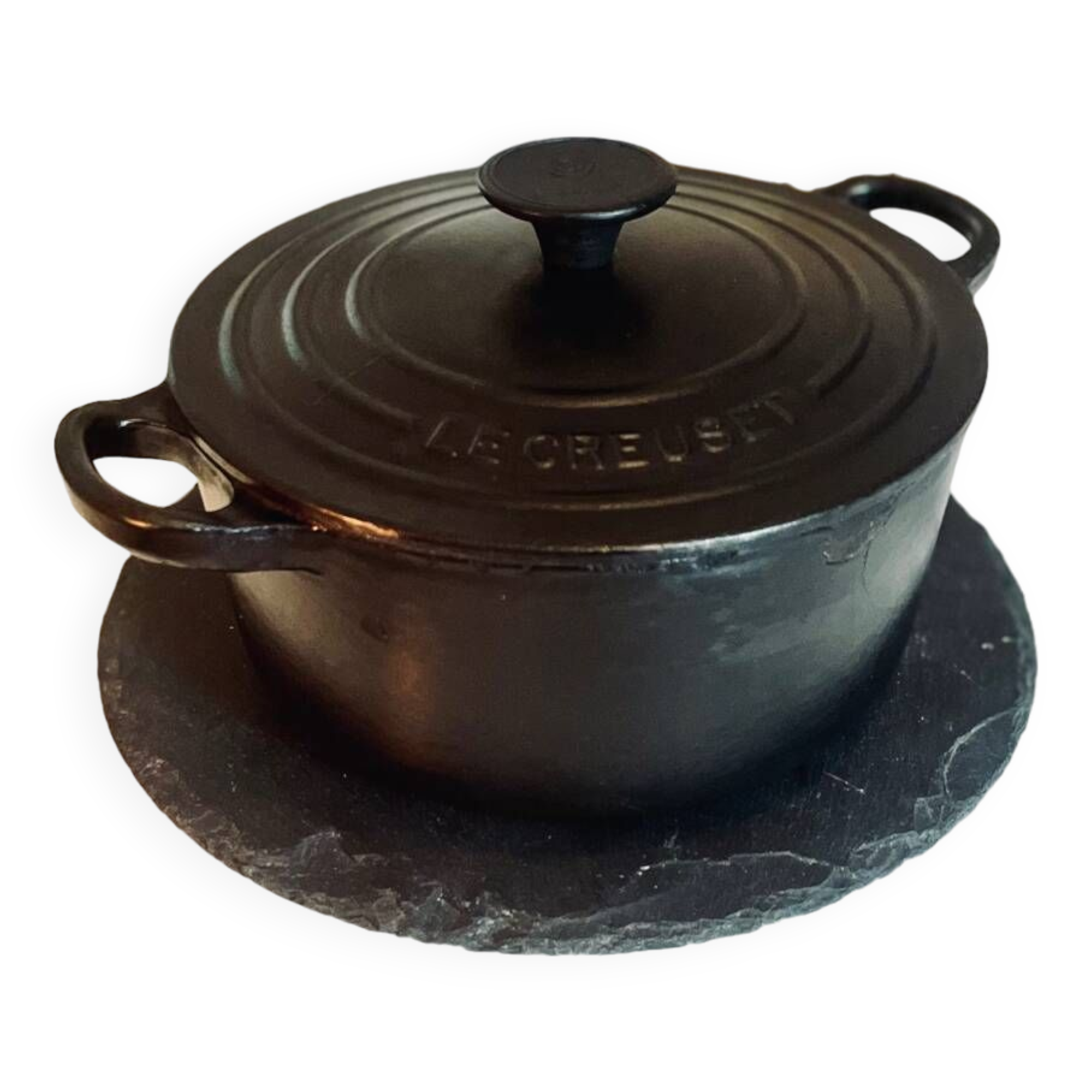 Le Creuset casserole nº18 in black cast iron