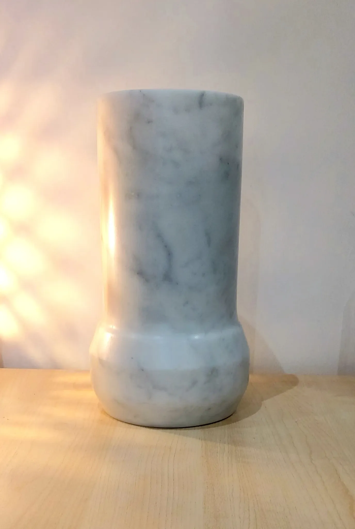 Octans marble candle holder from Ooumm