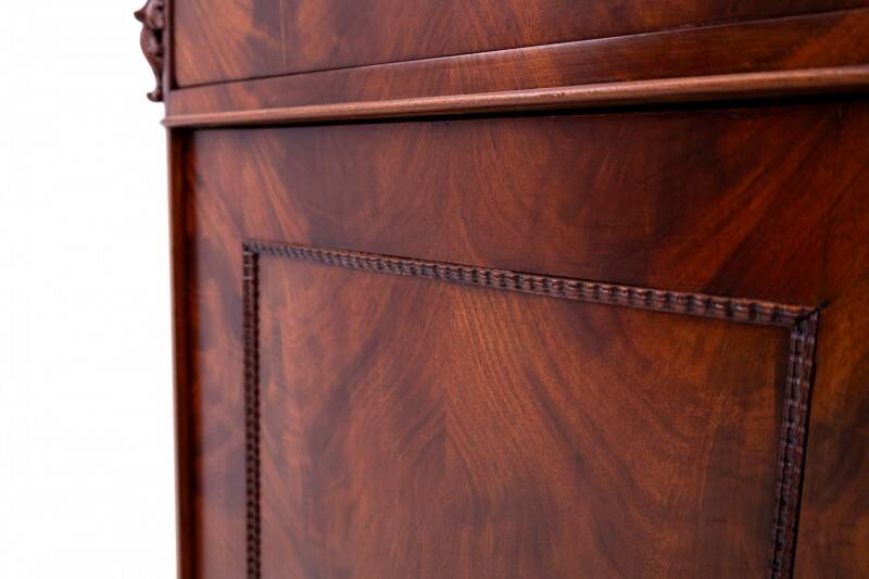 Chest of drawers, Northern Europe, late 19th century.