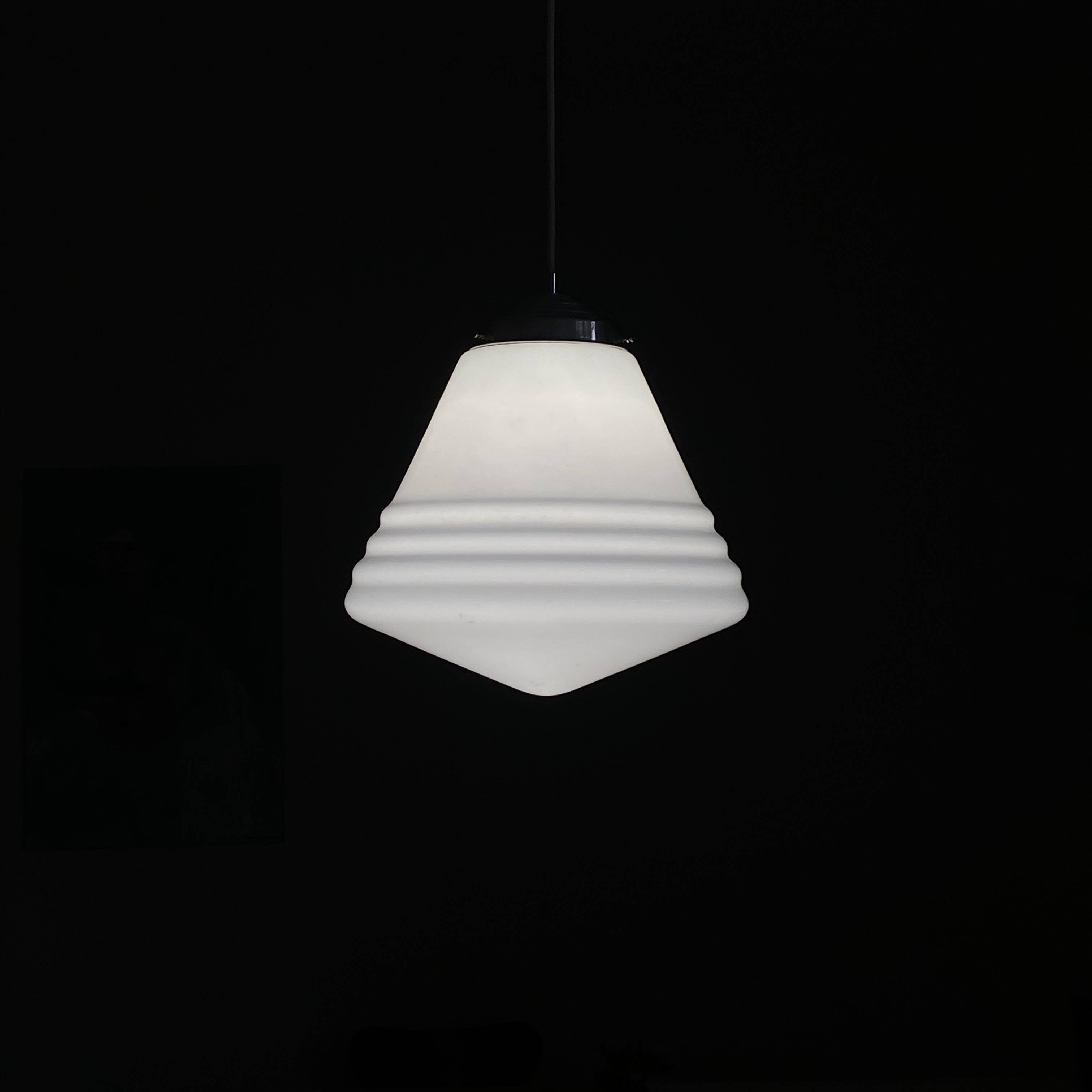 Large Art Deco suspension white opaline glass Philips