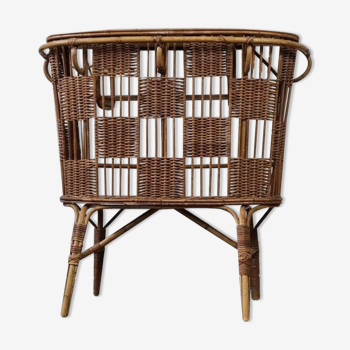 Vintage rattan bar