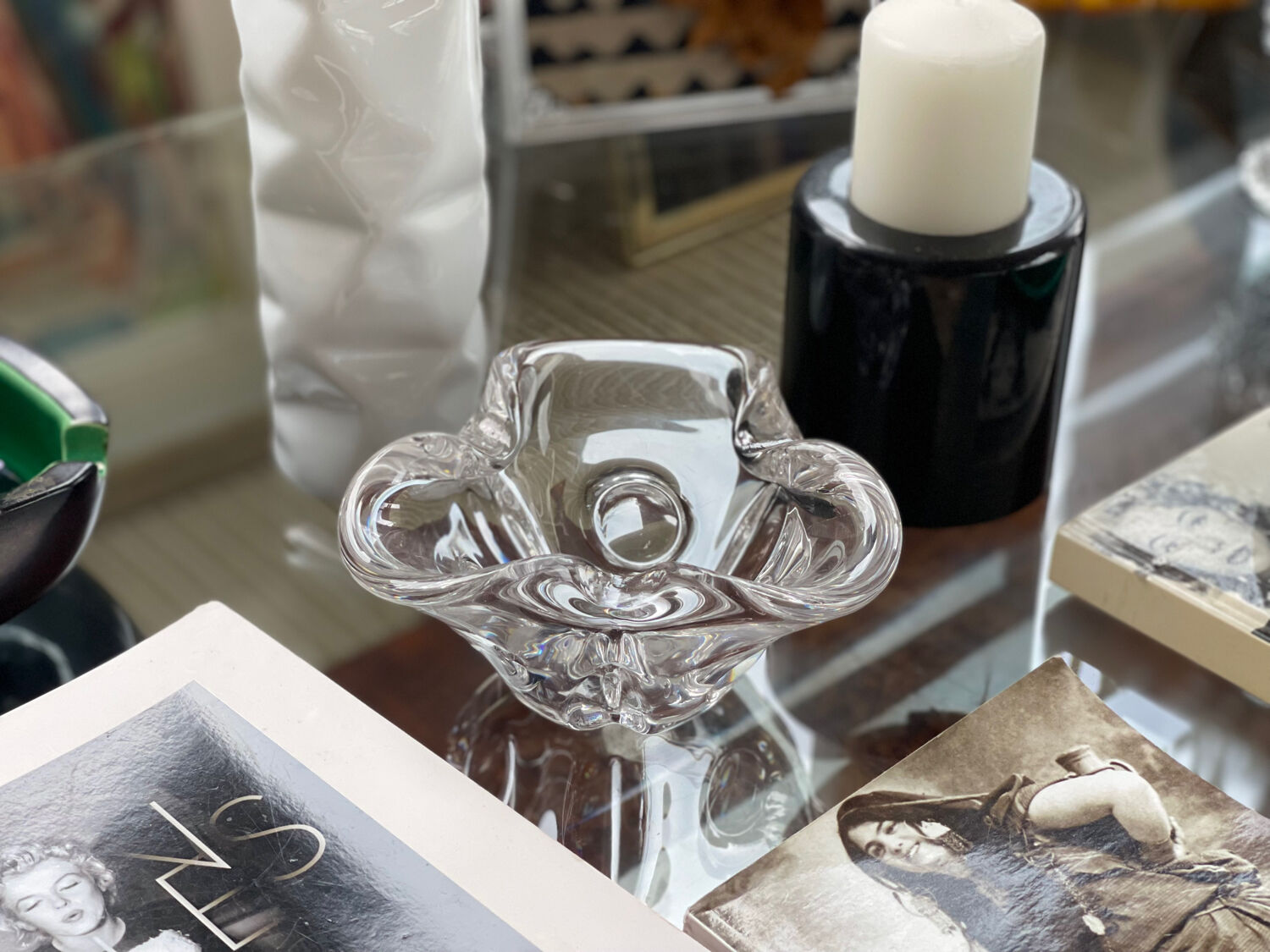 Empty crystal pocket of Sevres