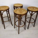 Bar stool