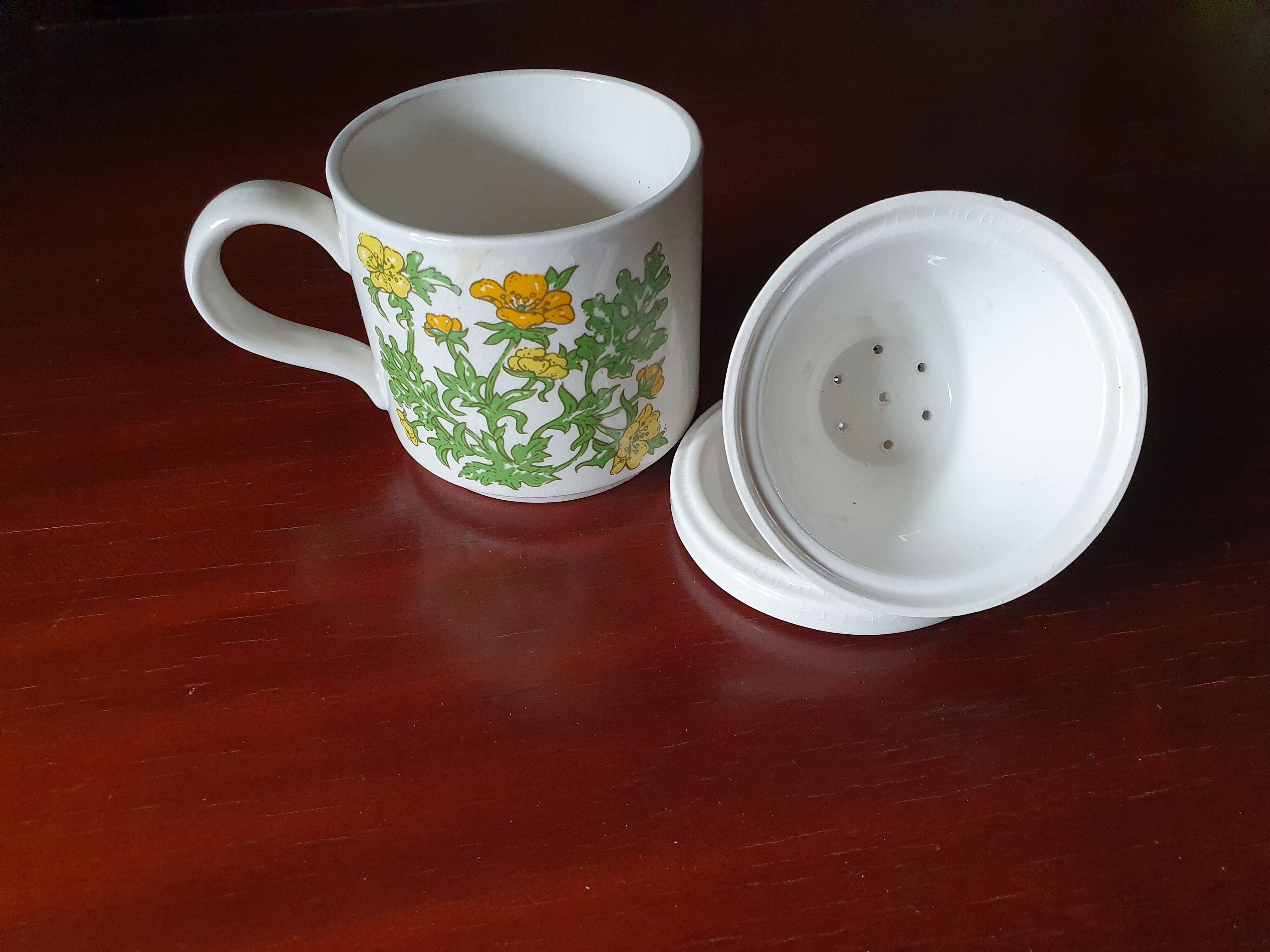 Tea pot
