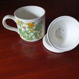 Tea pot