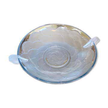 Art deco style fruit presentation cup