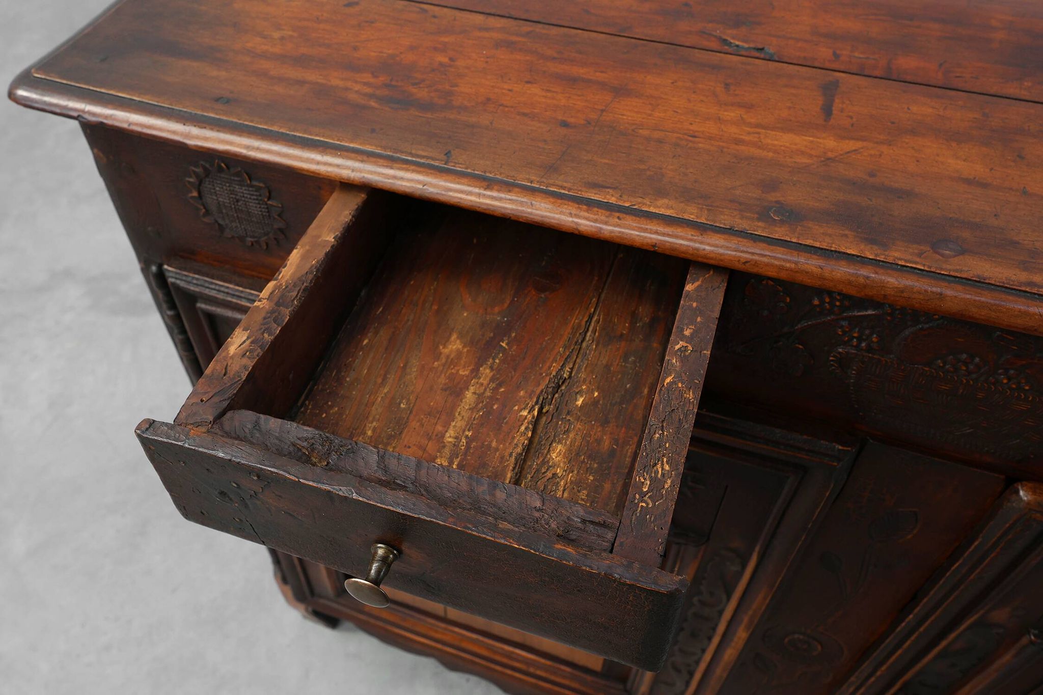 Rare French provincial carved cabinet or buffet with great patina, dated 18