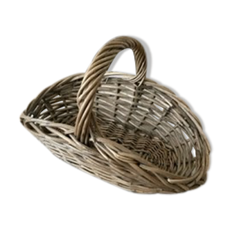 Wicker basket