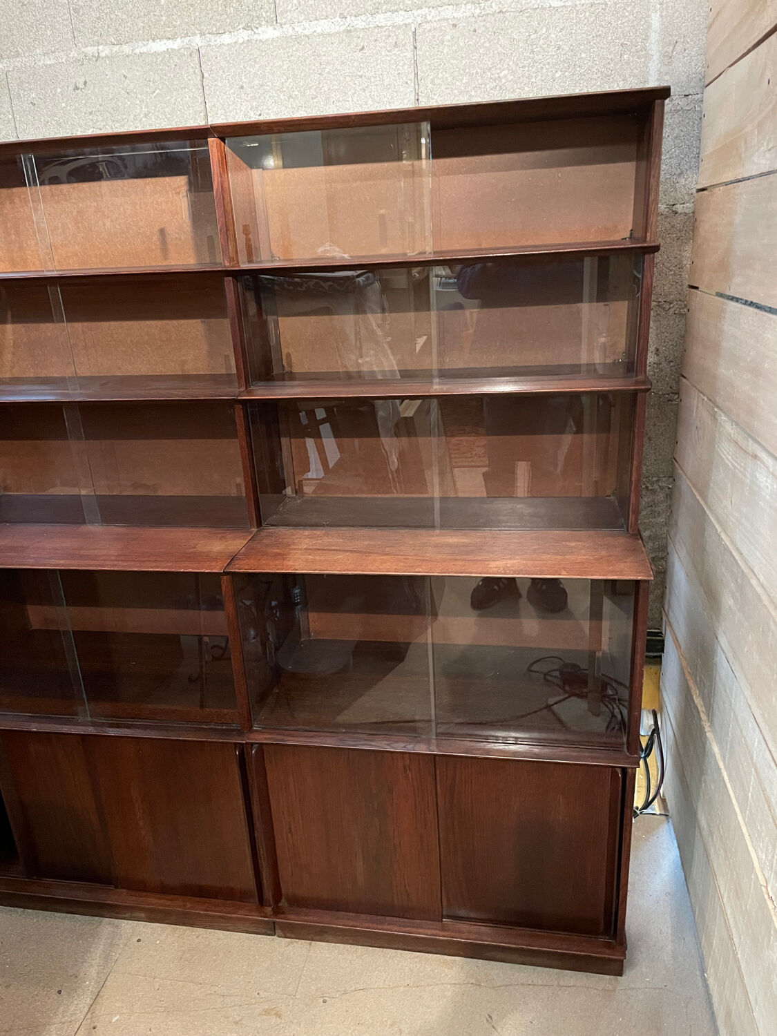 Vintage Oscar bookcase from the 1950s