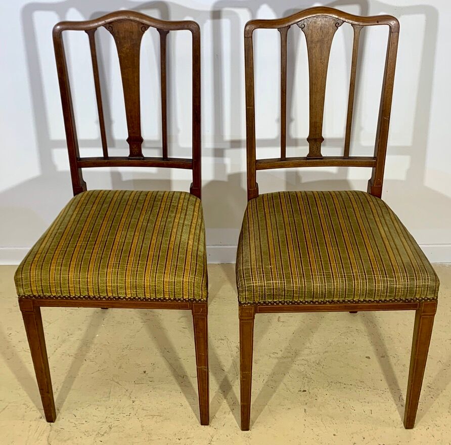 Deux chaises Art Déco velour rayé jaune et noir