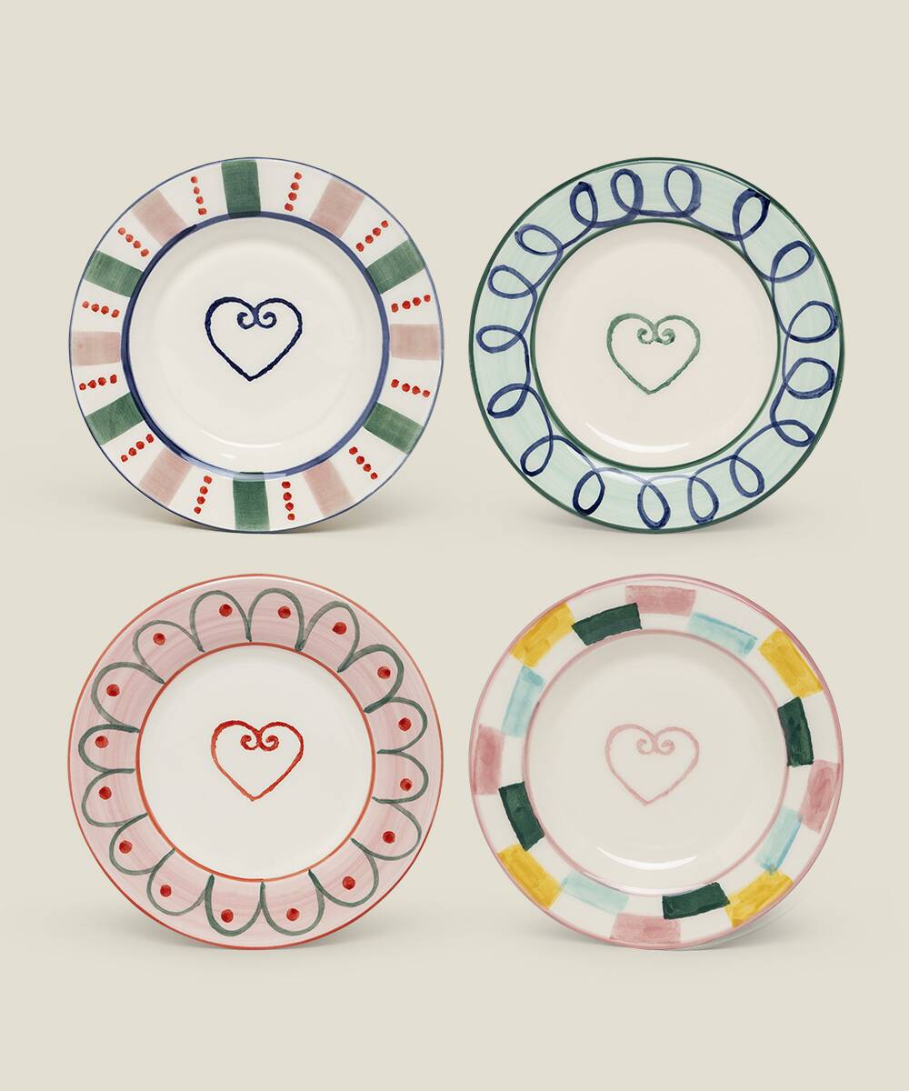 Set of 4 Heart Bread Plates / Coasters