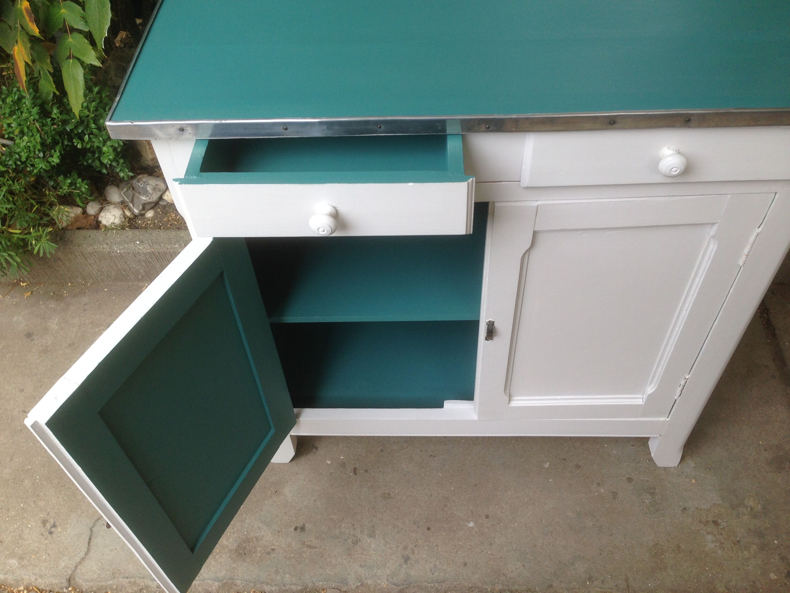 Buffet Paris vintage