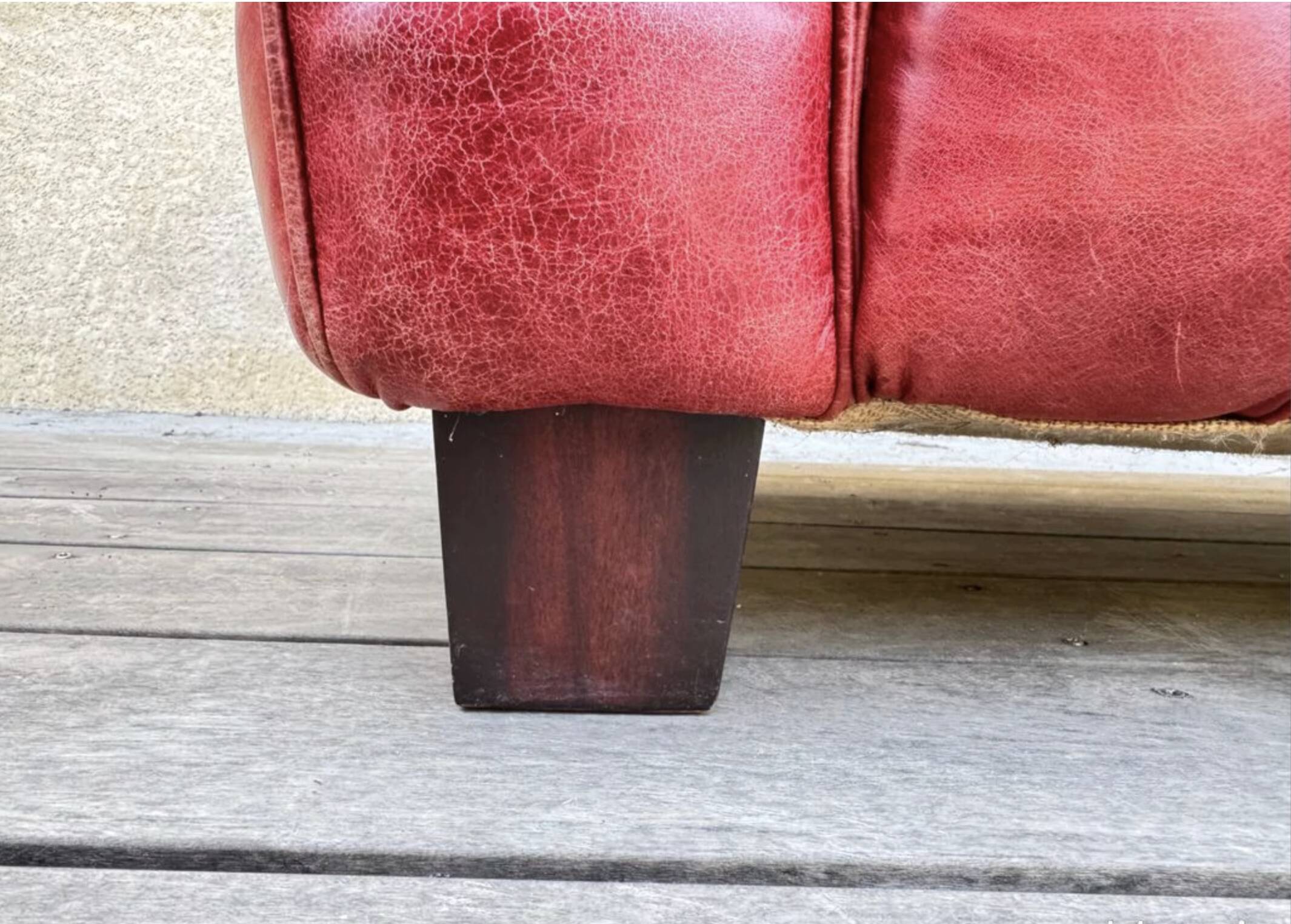 Set of sofas, red leather, 1980s reissue