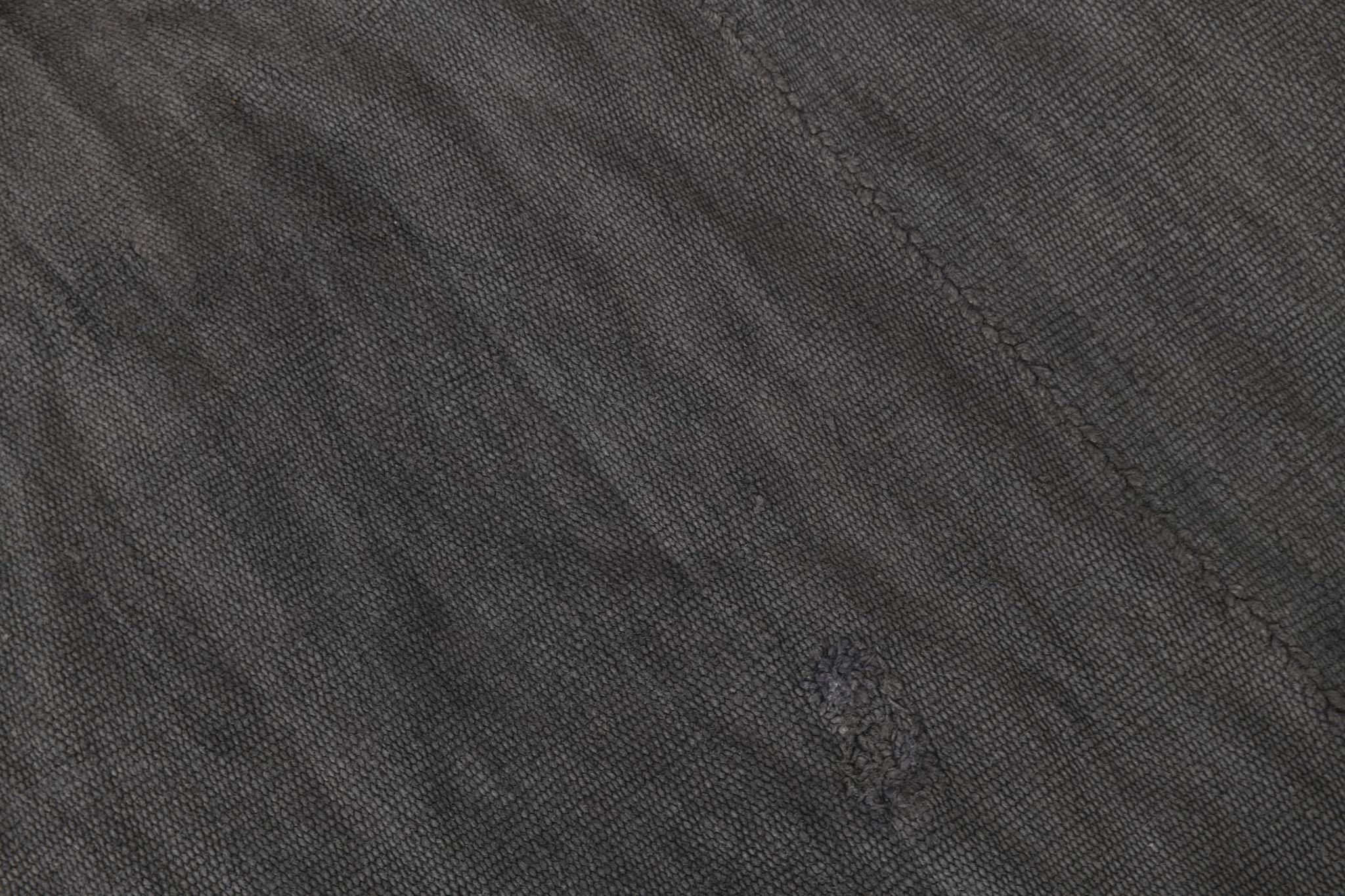 Tapis Kilim doux anthracite gris grande surface pour chambre, 147x205 cm