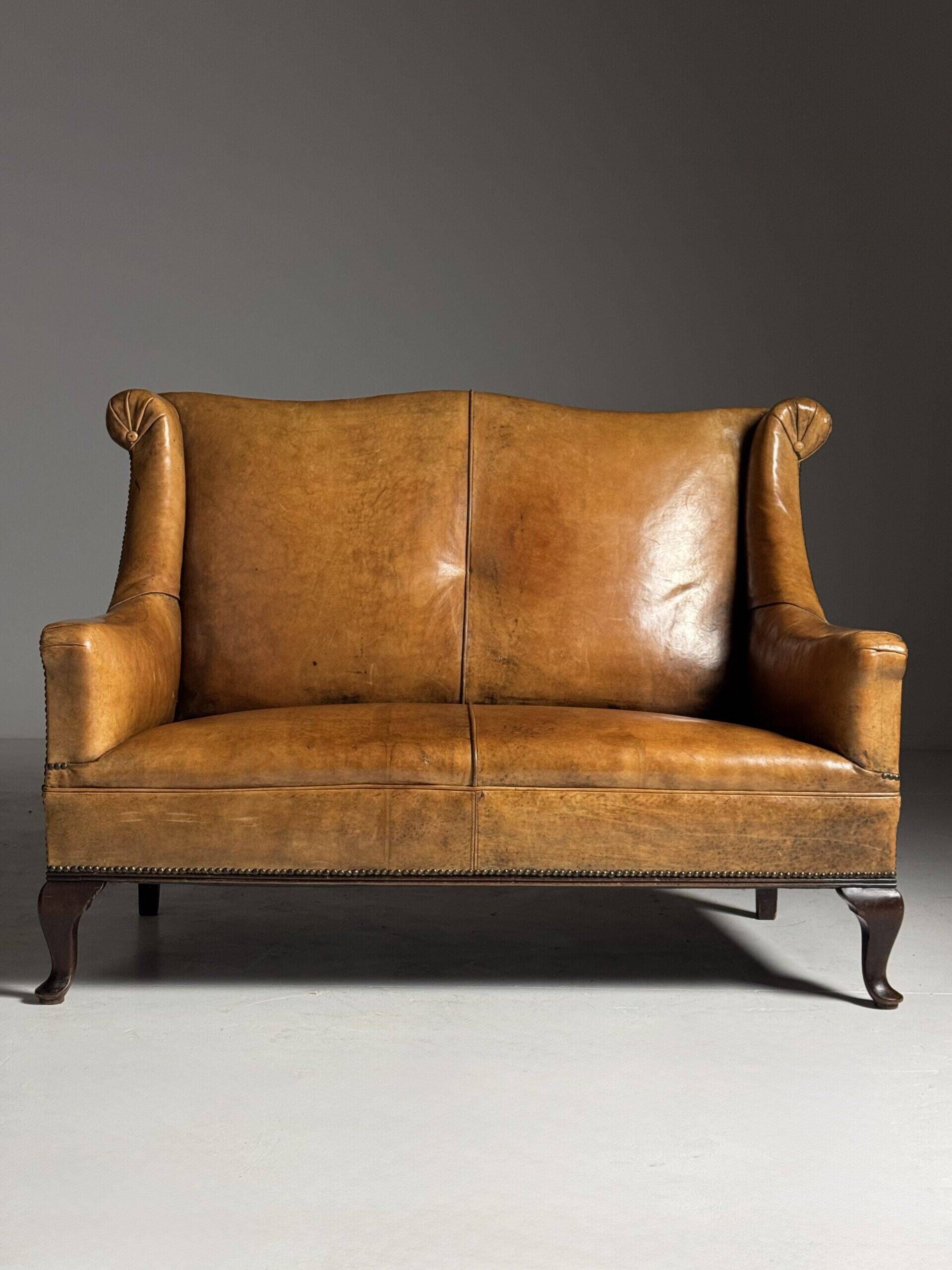 Sheepskin leather classic sofa bench