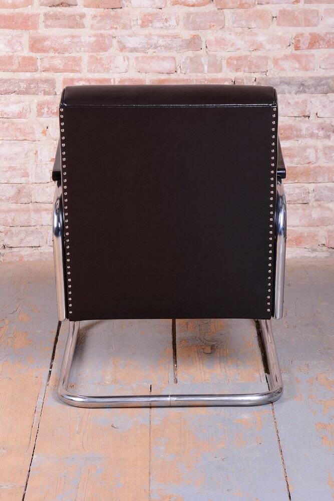 Bauhaus Armchair in Chrome and Leather from Hynek Gottwald, Czech, 1930s