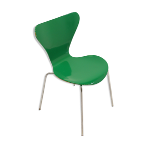 Chaise modèle 3107 par