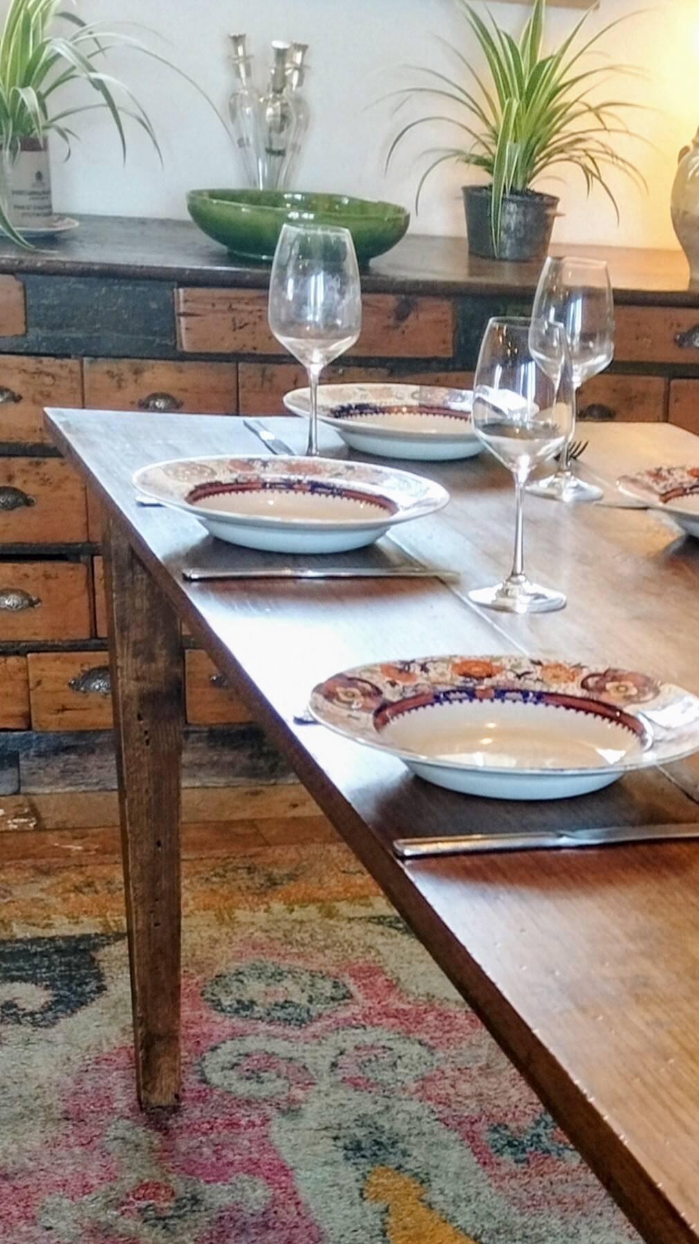 Farm table in sold oak