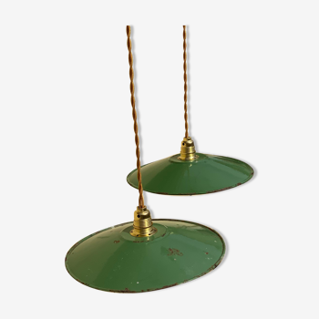 Pair of suspension in green and white enamelled sheet metal firm style indus braided golden threads
