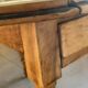 Table ovale en bois bords rabattables