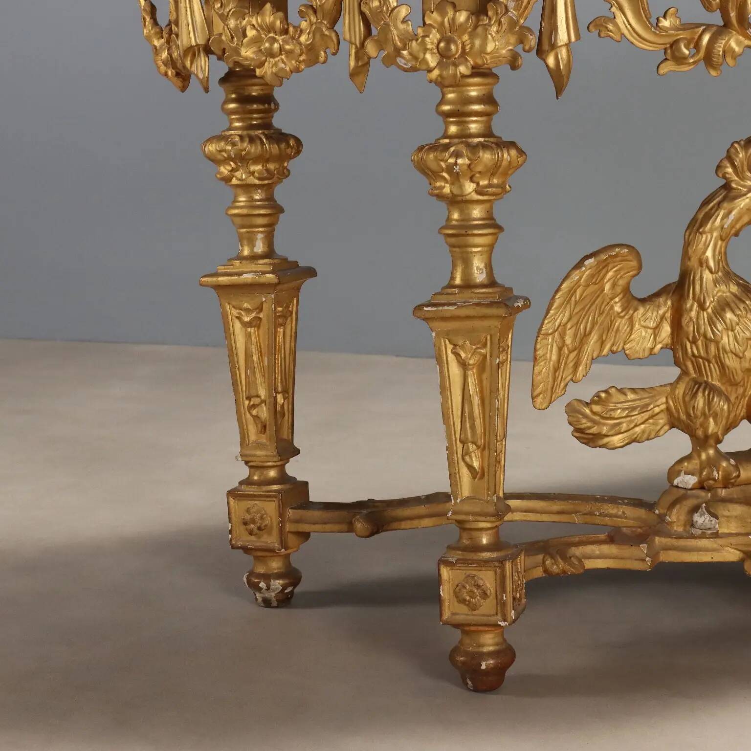 Console ancienne éclectique en bois sculpté et doré, Italie, XIXe siècle