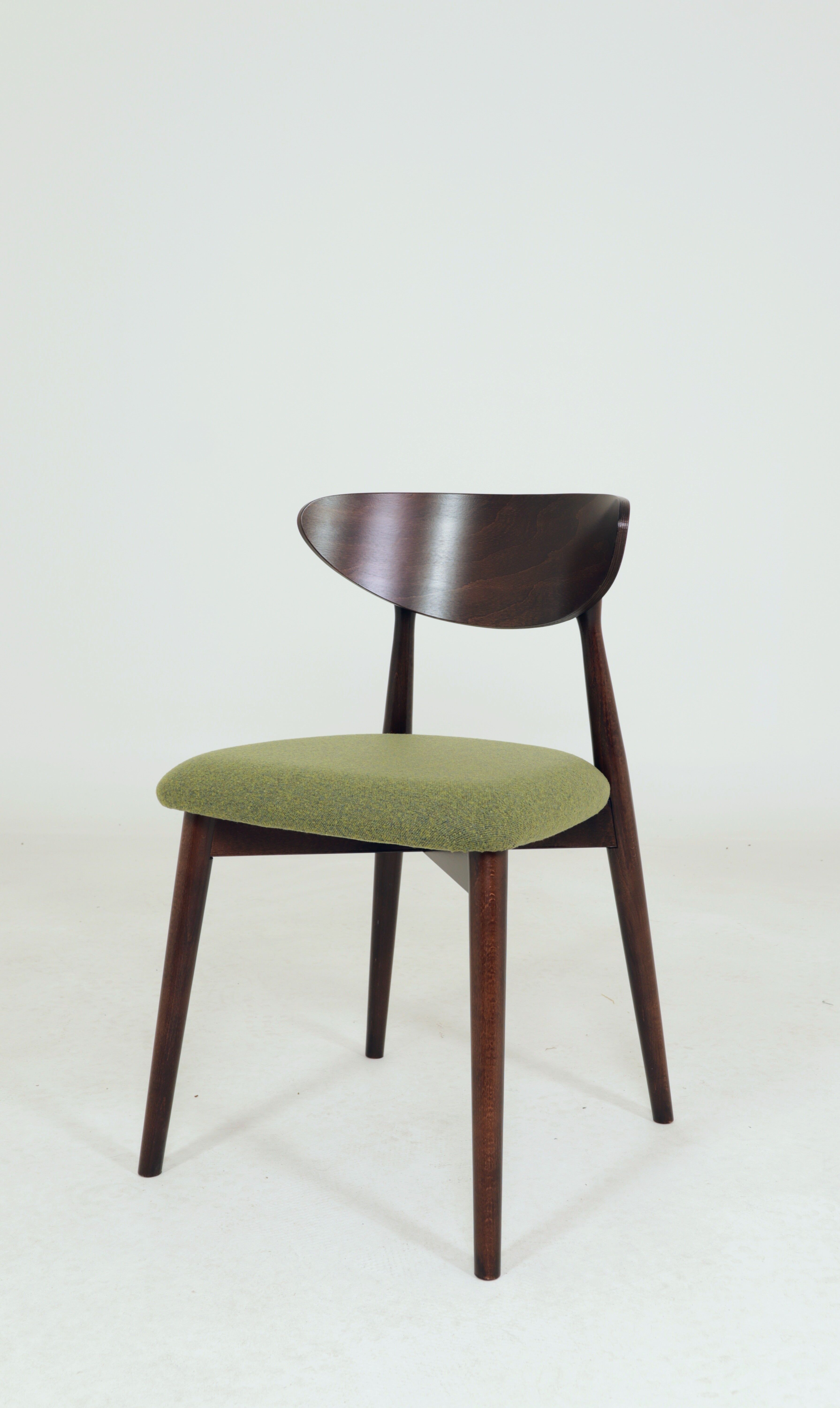 Modern Set of 2 Dining Chairs, Avocado Green Bouclè and Dark Wood