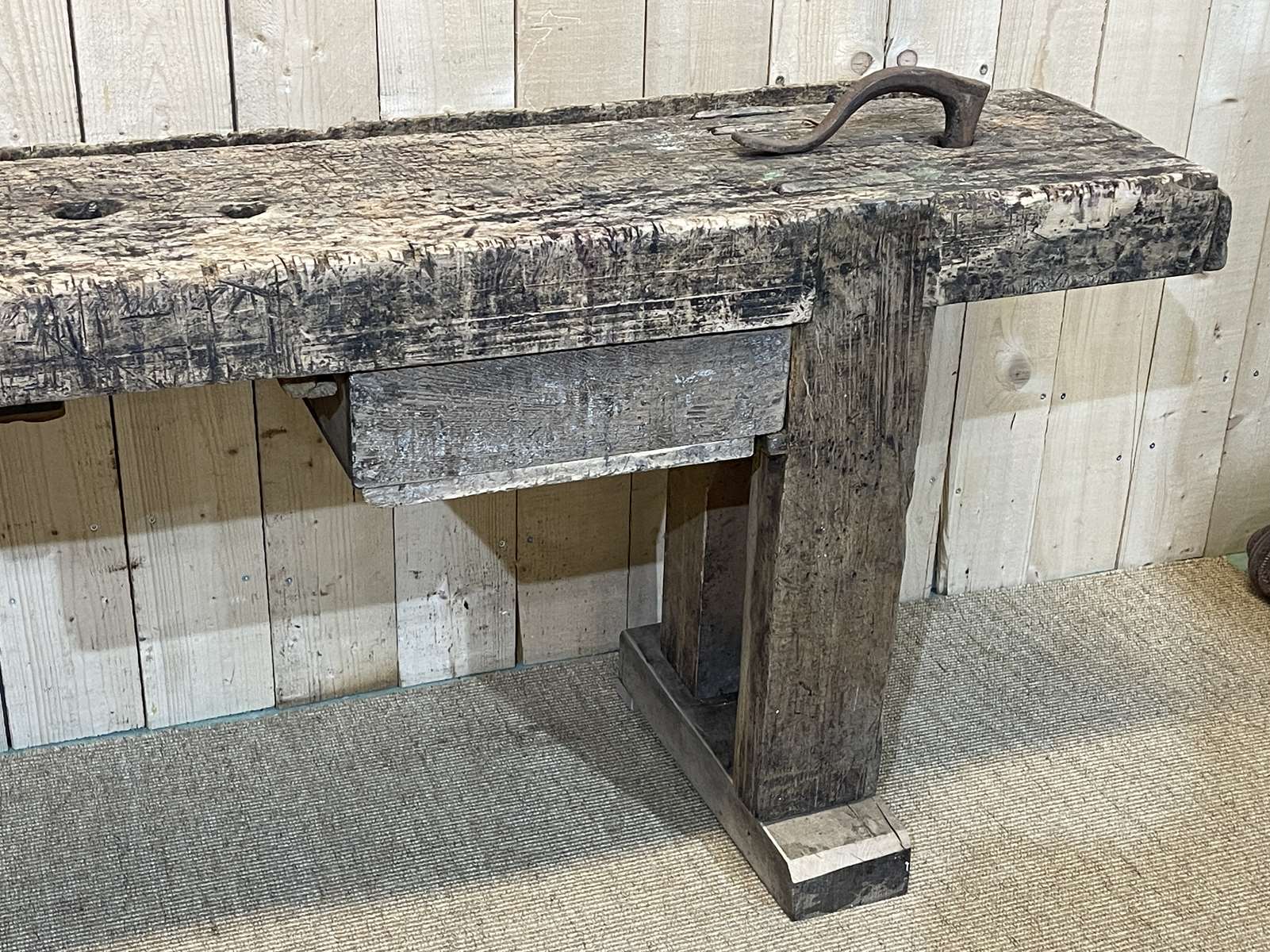 1930s carpenter's workbench in oak, poplar and beech